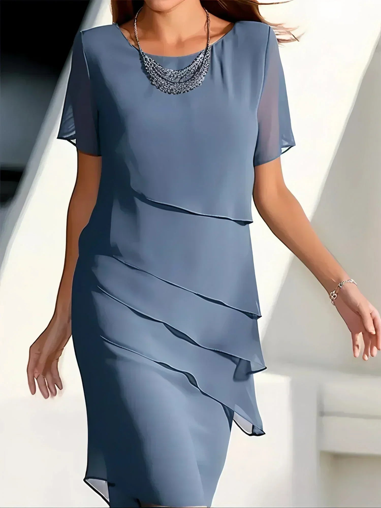 SelenaClers| Vestido de lujo con capas