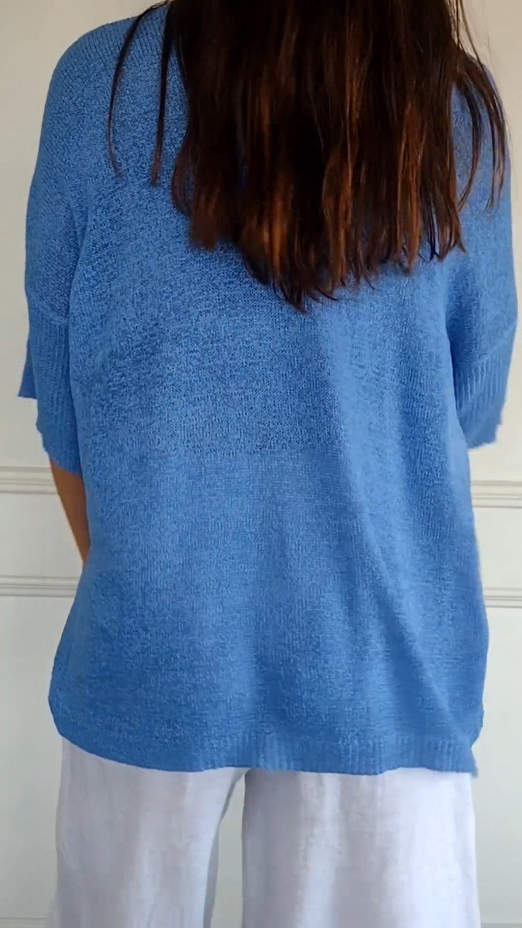 SelenaClers| Jersey atemporal con cuello en V